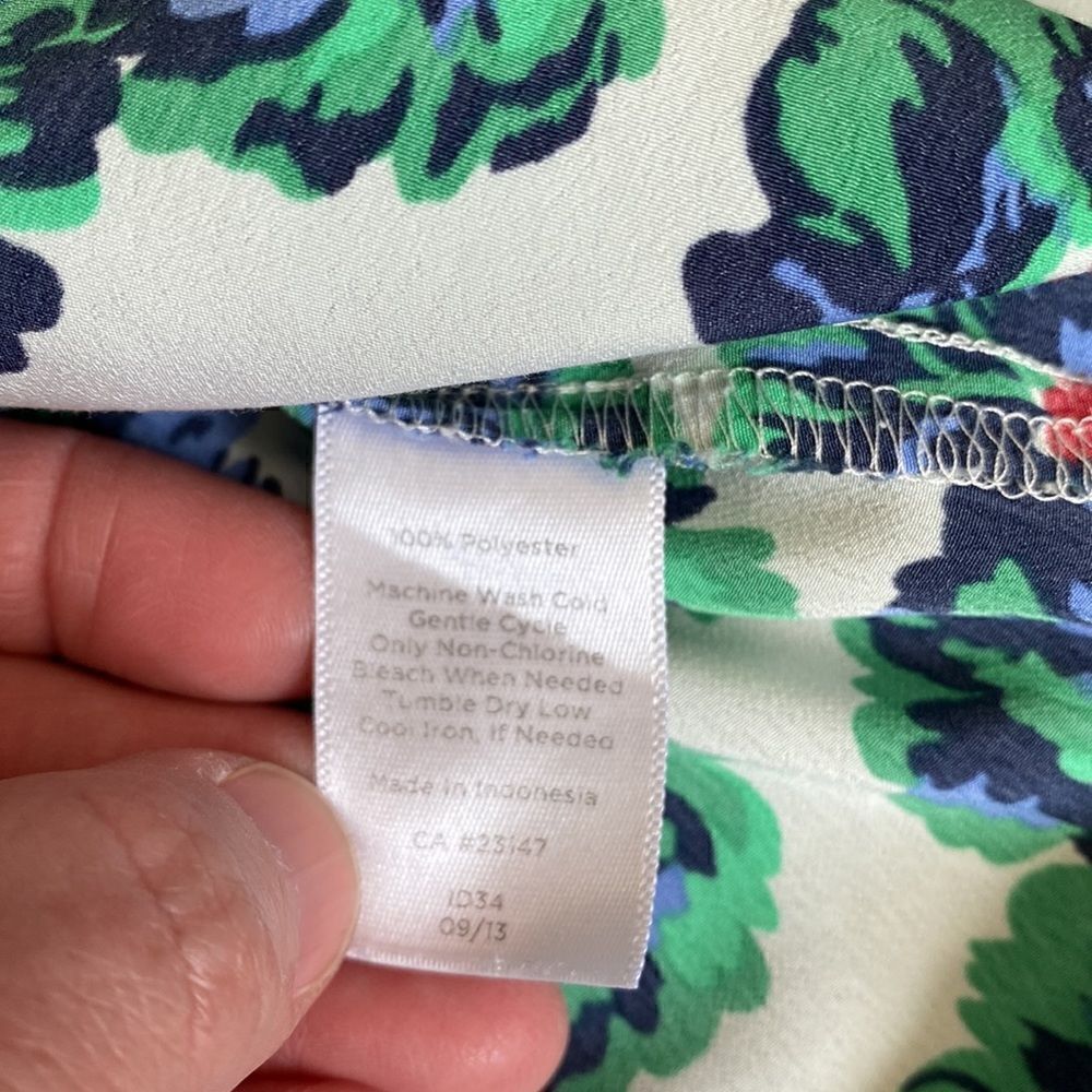 Talbots Blue & Green Floral Tank - Size Medium Petite - Picture 5 of 7